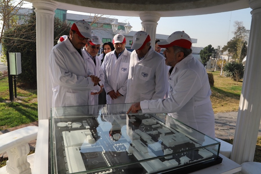 بازدید رئیس سازمان دامپزشکی از شرکت پگاه تهران3